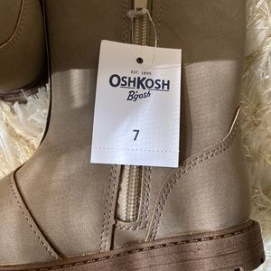 OshKoSH B’gosh size #7 Band New